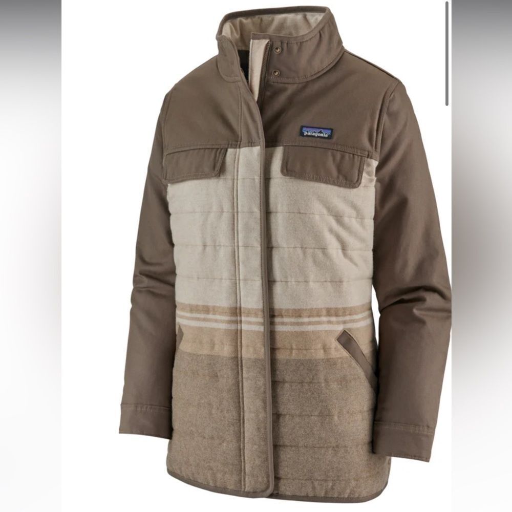 NWT** Patagonia Women’s Out Yonder Coat
